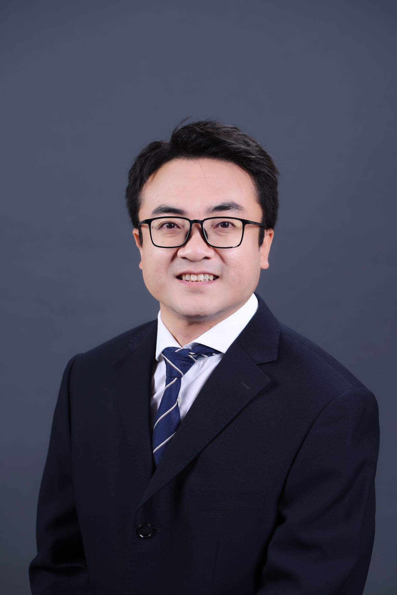 15vip太阳集团官网创新论坛第一千九百零一讲：Deep learning method for very high dimensional parabolic PDEs and HJB equations 