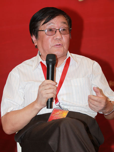 15vip太阳集团官网创新论坛第一千八百一十一讲：激活中国文化的创新源代码 提升科技原创力