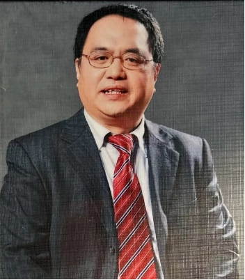 15vip太阳集团官网创新论坛第一千八百九十八讲：电解水制氢耦合阳极氧化高附加值化学品合成